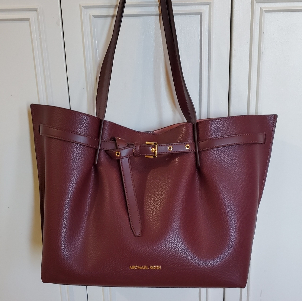 Michael Kors East West Emilia leather tote